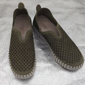 Ilse Jacobsen Hornback Tulip Womens Size EUR 38 Comfort Flat Olive Green Shoes N